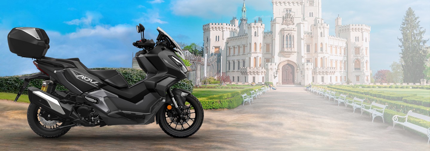 POSEZÓNNÍ VÝPRODEJ!<br>ADV 350 SMART TOP BOX<br>