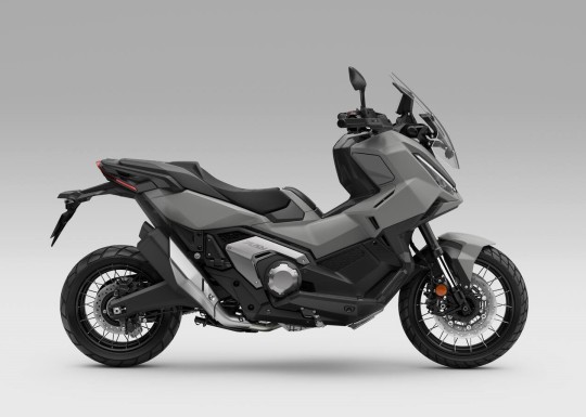 541441_26YM_HONDA_X-ADV.jpg