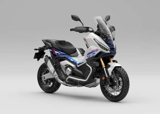 541442_26YM_HONDA_X-ADV.jpg