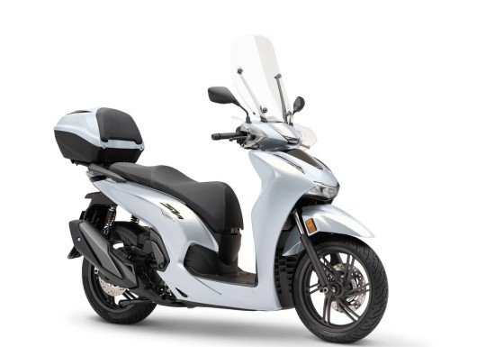 555845_26YM_Honda_SH350i.jpg