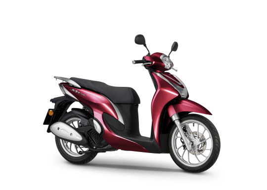 24YM_SH_MODE_125_CANDY_LUSTER_RED_R368C_RFQ.jpg