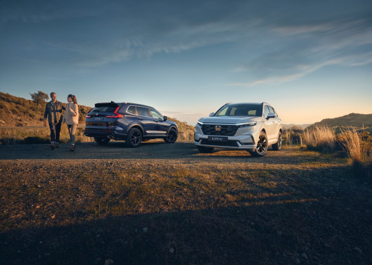 26YM_CRV_FHEV_Advance_PHEV_AdvanceTech_Dual_Static_RGB.jpg