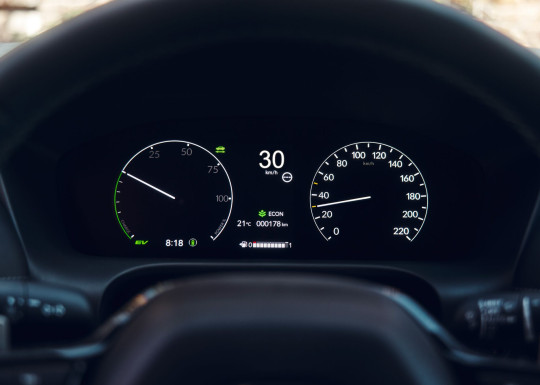 27YM_ZRV_Sport_DriverDisplay_KG_RGB.jpg