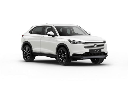 27YM_HRV_ELEGANCE_EU_f34_stu_NH_883P_001.jpg