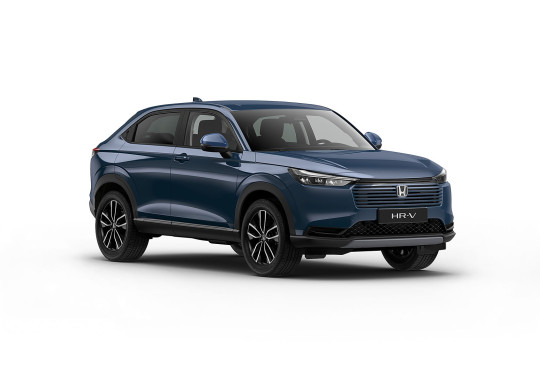 27YM_HRV_ELEGANCE_EU_f34_stu_B_645P_001.jpg