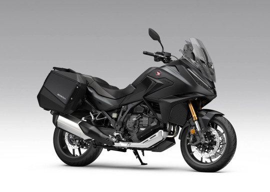 584931_27YM_HONDA_NT1100_NT1100_Electronic_Suspension.jpg