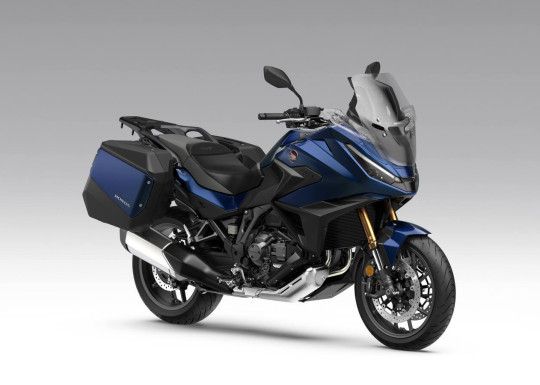 584936_27YM_HONDA_NT1100_NT1100_Electronic_Suspension.jpg