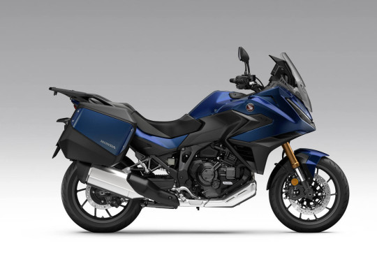 584938_27YM_HONDA_NT1100_NT1100_Electronic_Suspension.jpg