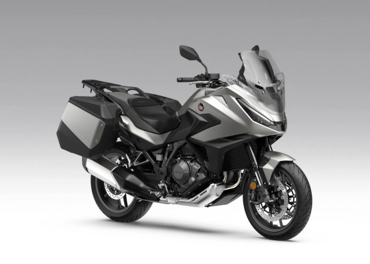 584947_27YM_HONDA_NT1100_NT1100_Electronic_Suspension.jpg