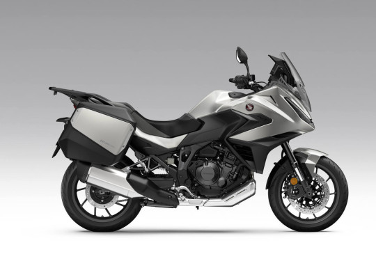 584948_27YM_HONDA_NT1100_NT1100_Electronic_Suspension.jpg