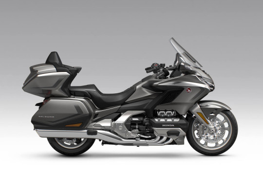 588001_27YM_Honda_GL1800_Gold_Wing_Tour.jpg
