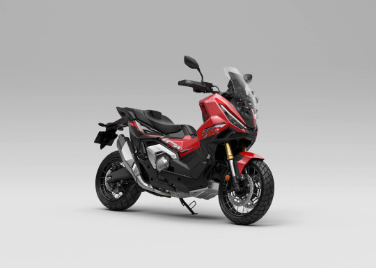 583361_27YM_Honda_X-ADV.jpg