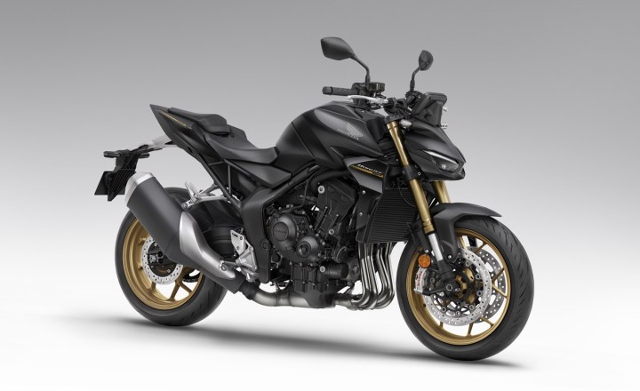 497725_25YM_Honda_CB1000_Hornet.jpg