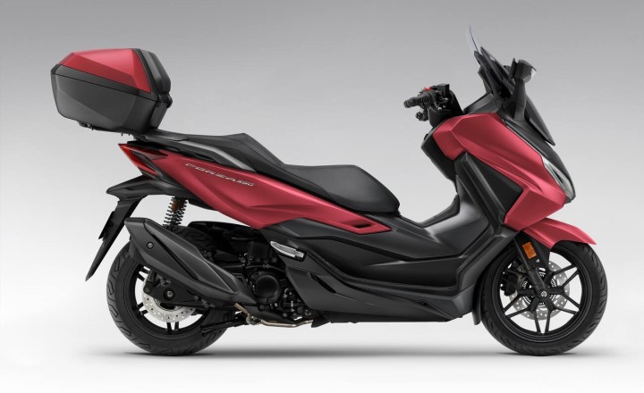 553297_26YM_Honda_Forza_350.jpg