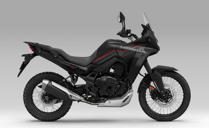 555923_26YM_Honda_XL750_Transalp.jpg